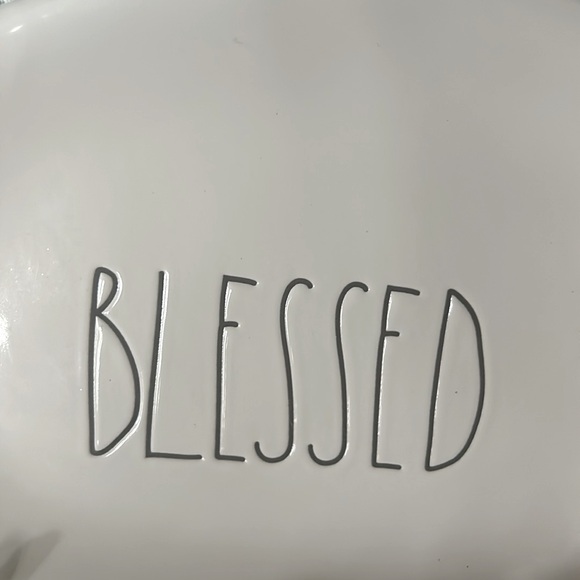 Rae Dunn  Set of 4 appetizer plates FEAST,GOBBLE, BLESSED & THANKFUL - Picture 6 of 8